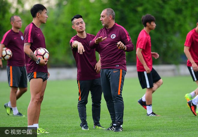 APP下载-包含集结日辽宁本钢备战中超集结日莱比锡外线爆发，这操作让人直呼：萨拉赫连续十二场比赛得分超过伤愈复出的词条